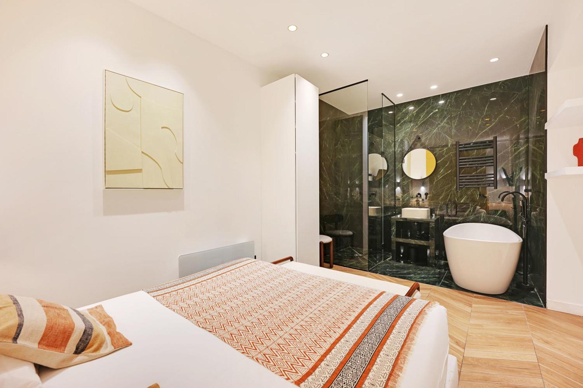 Amazing Appartement - 3Br-10P - Saint Germain Parijs Buitenkant foto